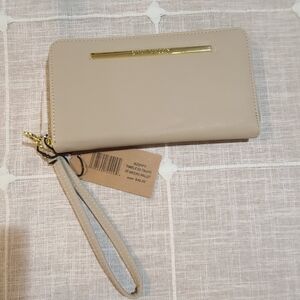 Steve Madden Tan Wallet